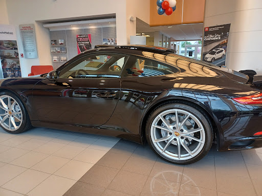 Nissan Dealer «AutoNation Nissan Miami», reviews and photos, 3345 SW 8th St, Miami, FL 33135, USA