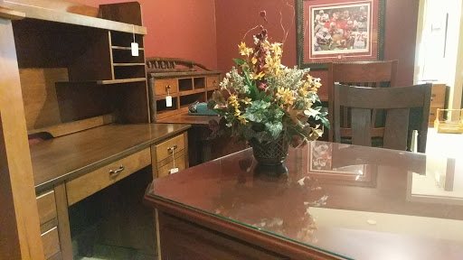Furniture Store «Clear Creek Amish Furniture», reviews and photos, 1558 OH-73, Waynesville, OH 45068, USA