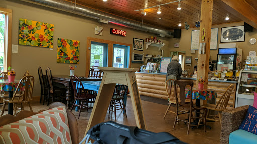 Coffee Shop «Siskiwit Bay Coffee & Crsts», reviews and photos, 88610 Superior Ave, Cornucopia, WI 54827, USA