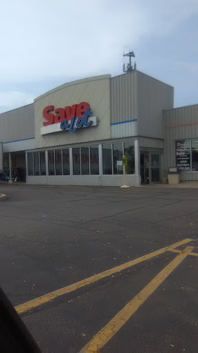 Grocery Store «Save-A-Lot», reviews and photos, 794 S Main St, Fond du Lac, WI 54935, USA