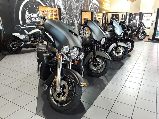 Harley-Davidson Dealer «Mancuso Harley-Davidson Central», reviews and photos, 535 N Loop W Fwy, Houston, TX 77018, USA