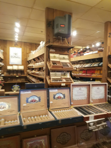 Cigar Shop «La Casa Del Tabaco Cigar Lounge», reviews and photos, 3330 Piedmont Rd NE #20, Atlanta, GA 30305, USA