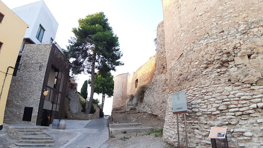 Casa del Castell Raval de Jesús, 8, 43740 Móra d'Ebre, Tarragona, España