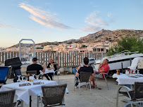 Atmosphère du Restaurant de grillades à la française Chez Paul à Marseille - n°2