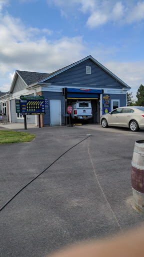 Squeaky Clean Car Wash en Ithaca