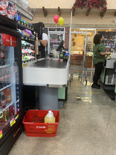 Supermarket «Vallarta Supermarkets», reviews and photos, 8510 Painter Ave L, Whittier, CA 90602, USA