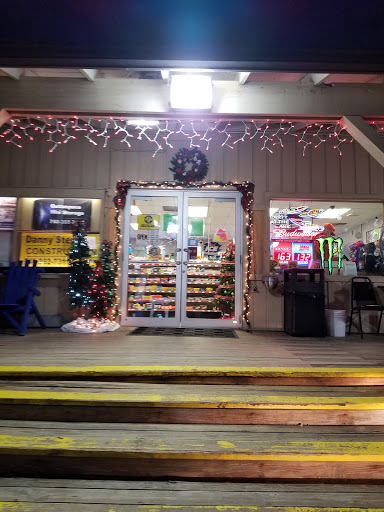 Convenience Store «Valley General Store», reviews and photos, 21971 Coshocton Rd, Howard, OH 43028, USA