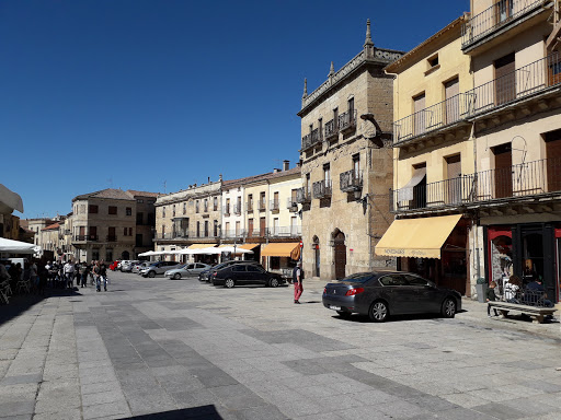 Peluquería Esalza en Ciudad Rodrigo, Salamanca