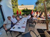 Atmosphère du Restaurant de grillades à la française Courtepaille à Marseille - n°4