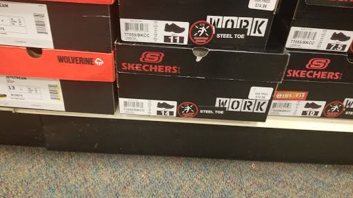 Shoe Store «Shoe Carnival», reviews and photos, 2776 Wilma Rudolph Blvd, Clarksville, TN 37040, USA