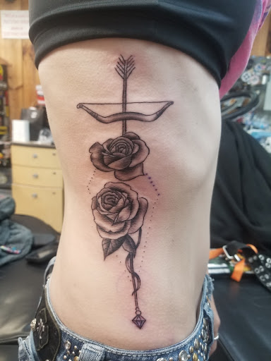 Tattoo Shop «Reigning Ink Tattoo», reviews and photos, 307 S Anderson St, Tullahoma, TN 37388, USA