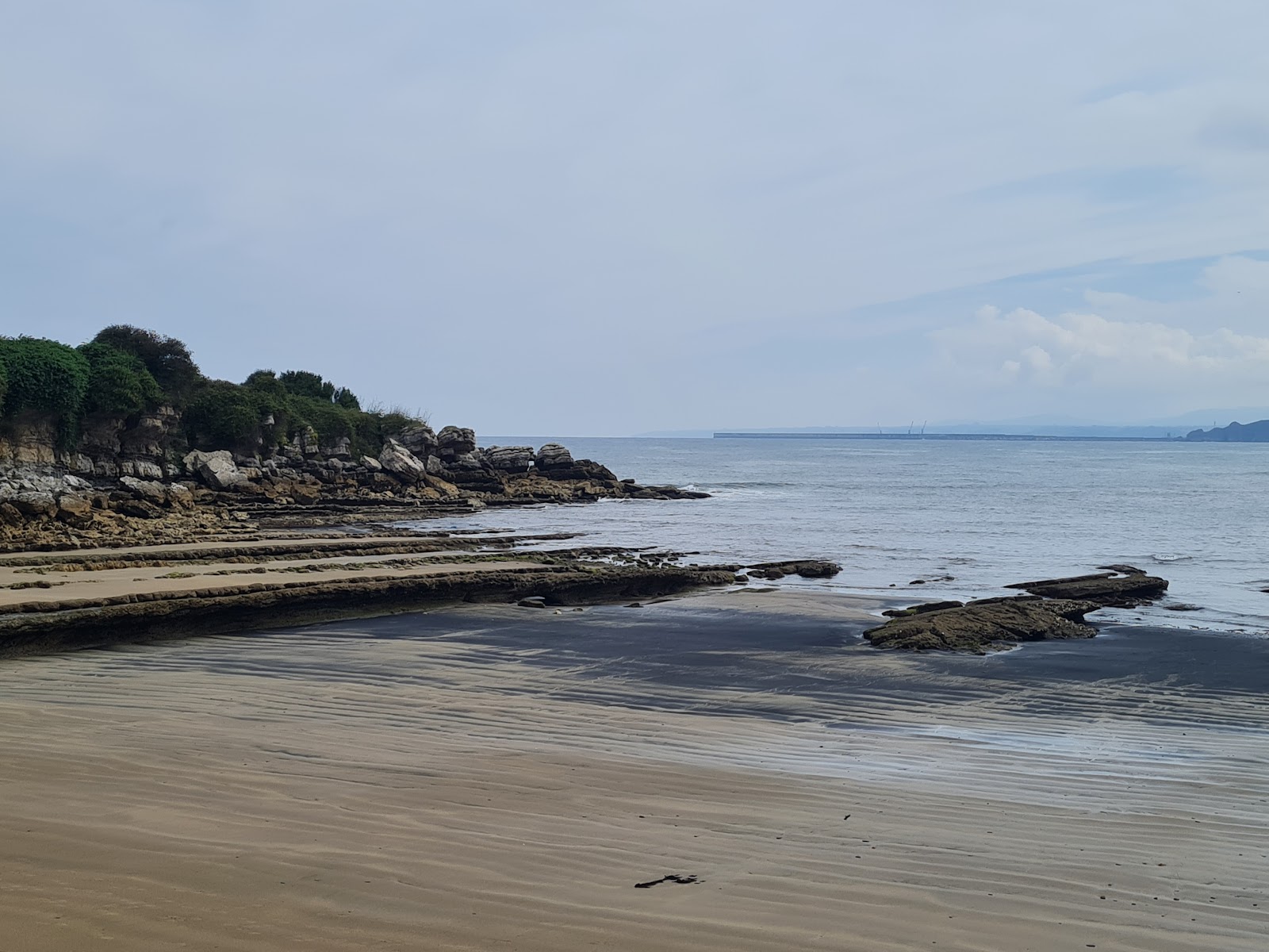 Foto von Playa de San Pedro de Antromero - beliebter Ort unter Entspannungskennern