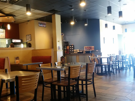 Mexican Restaurant «QDOBA Mexican Eats», reviews and photos, 142 Park City Center #100, Lancaster, PA 17601, USA