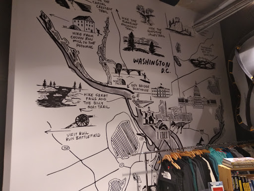 Clothing Store «The North Face», reviews and photos, 3333 M St NW, Washington, DC 20007, USA