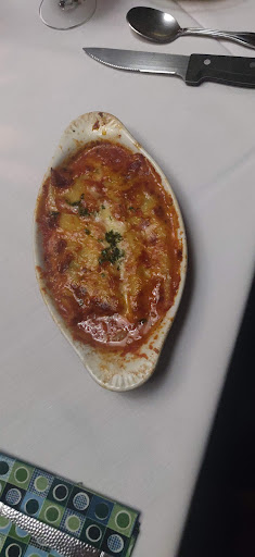 Fine Dining Restaurant «Sonoma Wine Shop / La Bodega Kitchen», reviews and photos, 2295 Gravenstein Hwy S, Sebastopol, CA 95472, USA