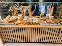 Vitrine du Restaurant servant le petit-déjeuner J.Multari CARNOT à Nice - n°2