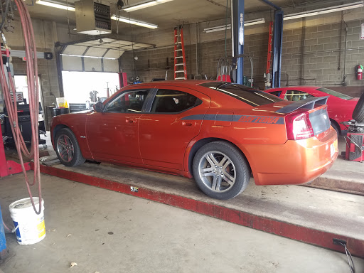 Auto Repair Shop «Meineke Car Care Center», reviews and photos, 4245 N St Peters Pkwy, St Peters, MO 63304, USA