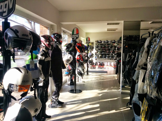 Értékelések erről a helyről: Showbike, Nyíregyháza - Motorkerékpár-üzlet