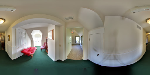 Restaurant «Hawkshead Restaurant», reviews and photos, 523 Hawks Nest Dr, South Haven, MI 49090, USA