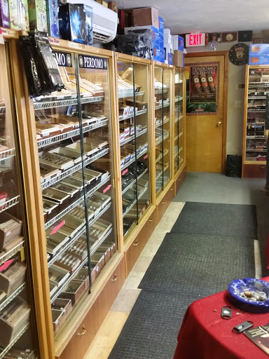 Cigar Shop «Cigar City», reviews and photos, 97 Bridge St, Weymouth, MA 02191, USA