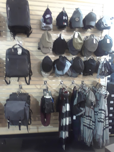 Shoe Store «DSW Designer Shoe Warehouse», reviews and photos, 2500 Central Park Ave, Yonkers, NY 10710, USA