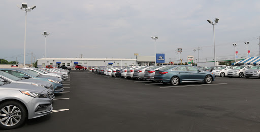 Hyundai Dealer «Wilson County Hyundai», reviews and photos, 1310 W Main St, Lebanon, TN 37087, USA