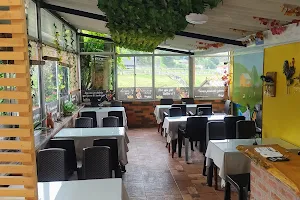 El Costal Restaurante image