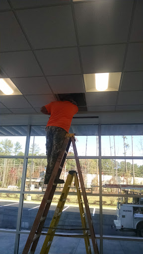 Auto Body Shop «Caliber Collision», reviews and photos, 1290 Pine Plaza Dr, Apex, NC 27523, USA