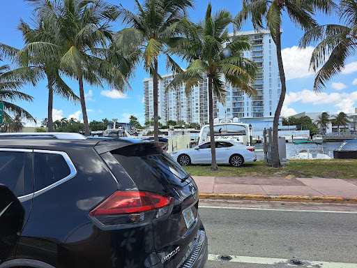 Community Center «Miami Beach JCC», reviews and photos, 4221 Pine Tree Dr, Miami Beach, FL 33140, USA