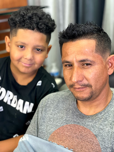 Beauty Salon «Sola Salon Studios», reviews and photos, 6994 Heisley Rd, Mentor, OH 44060, USA