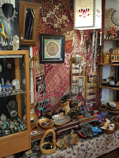 Boutique «Floating Lotus», reviews and photos, 27 Bearskin Neck, Rockport, MA 01966, USA