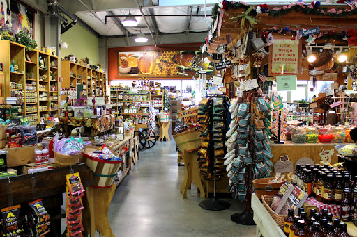 Grocery Store «Farm Store at Kellogg Ranch», reviews and photos, 4102 S University Dr, Pomona, CA 91768, USA