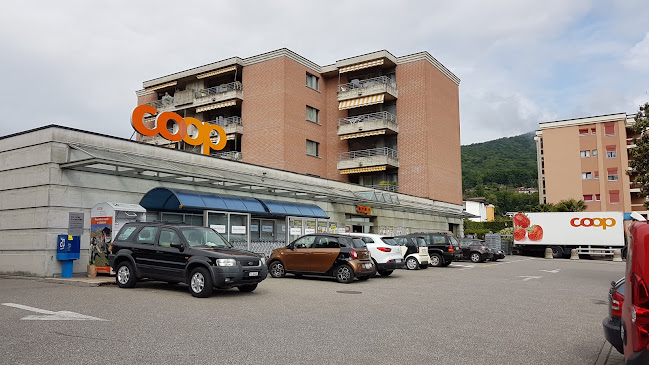 Kommentare und Rezensionen über Coop Supermercato Caslano