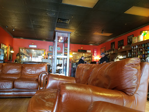 Cigar Shop «La Casa Del Tabaco Cigar Lounge», reviews and photos, 3330 Piedmont Rd NE #20, Atlanta, GA 30305, USA
