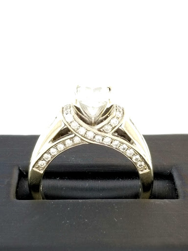 Jeweler «Mason Jewelers», reviews and photos, 18 W Washington St, Greencastle, IN 46135, USA