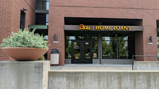 Liquor Store «Dupont Cigar & Liquor», reviews and photos, 1495 Wilmington Dr, DuPont, WA 98327, USA