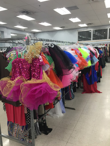 Thrift Store «Thrift World of Dallas», reviews and photos, 3046 Forest Ln # 100, Dallas, TX 75234, USA