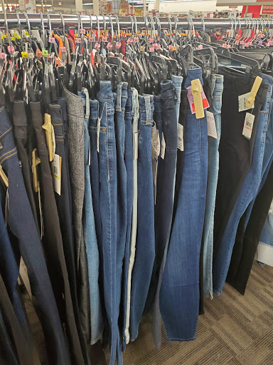 Clothing Store «Burlington Coat Factory», reviews and photos, 311 Rohnert Park Expy, Rohnert Park, CA 94928, USA