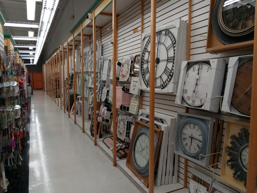 Clothing Store «Burlington Coat Factory», reviews and photos, 370 US-130, Hightstown, NJ 08520, USA