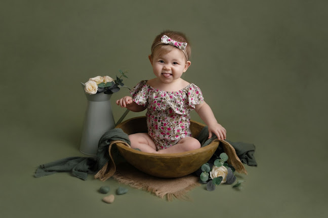 New Fawn Photography - Photography studio