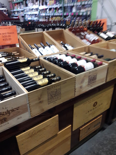 Liquor Store «Garden Discount Liquors», reviews and photos, 711 Stewart Ave, Garden City, NY 11530, USA