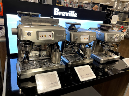 Electronics Store «Best Buy», reviews and photos, 2288 E Williams Field Rd, Gilbert, AZ 85295, USA