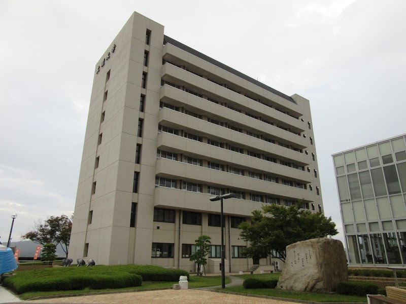 徳島文理大学香川キャンパス附属図書館