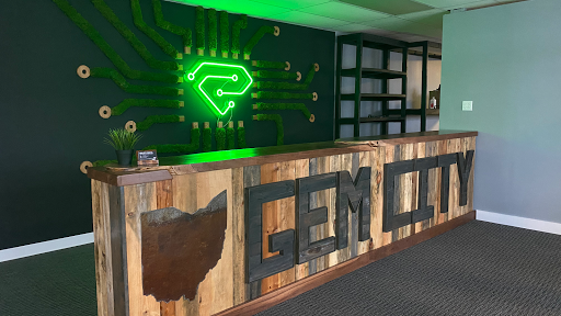 Electronics Repair Shop «Gem City Digital», reviews and photos, 4457 Walnut St, Beavercreek, OH 45440, USA