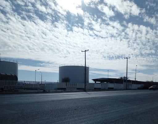 Oil refinery El Paso