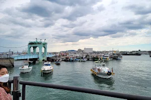 Yeonan Pier Marine Square image
