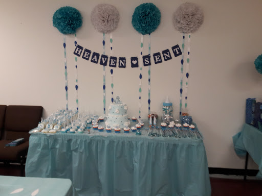 Shopping Mall «Westlakes Village Shopping Center», reviews and photos, 1305 SW Loop 410, San Antonio, TX 78227, USA