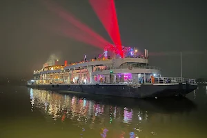 Vivada Cruises image