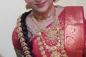Best Bridal Makeup Artist VINO in kumbakonam image