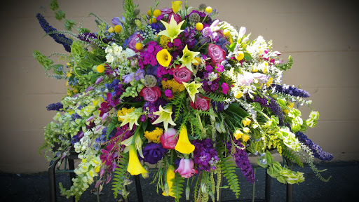 Florist «Village Flowers & Gifts», reviews and photos, 527 W Lodi Ave, Lodi, CA 95242, USA